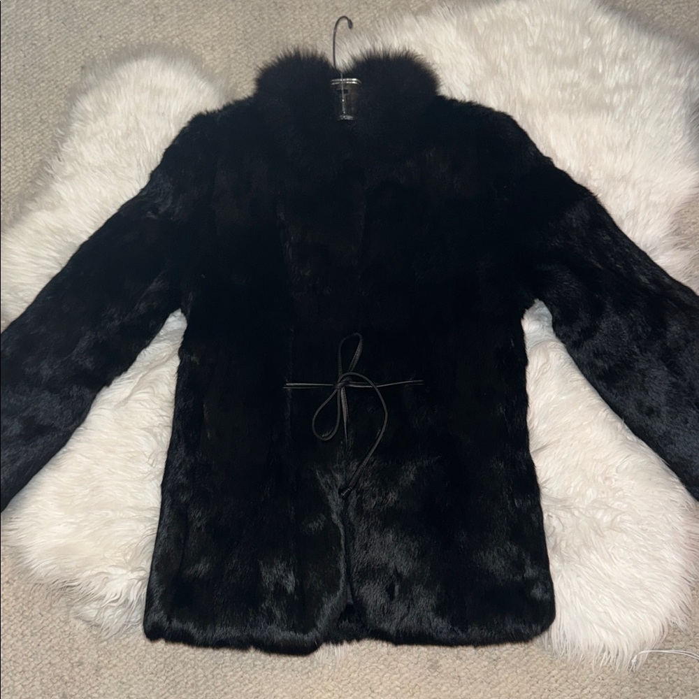Elegant Black Rabbit Fur Jacket